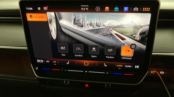 Volkswagen ID. Buzz 250kW GTX Pro 79kWh 5dr 4MOTION Auto Electric Estate - Image 31